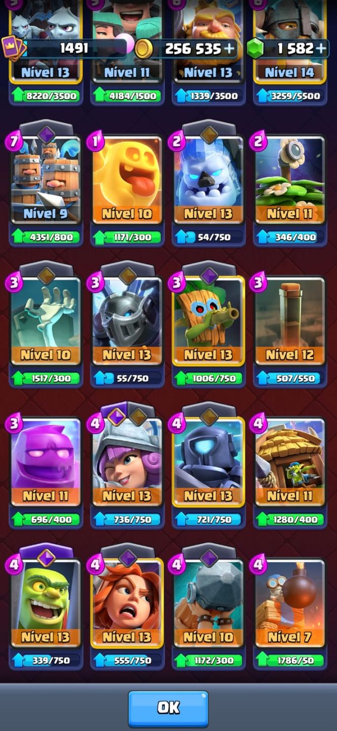 Conta de Clash Royale bem upada, várias cartas level alto
