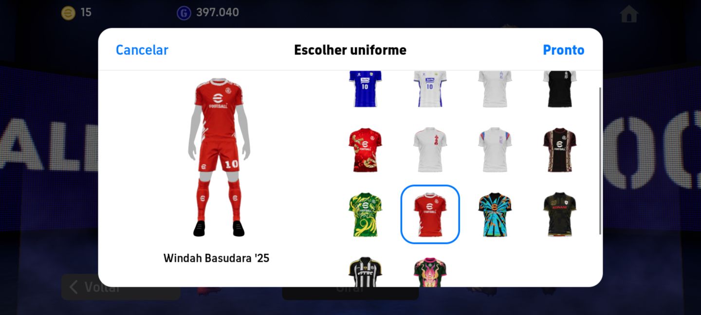 Conta de efootball, com 3226 de força, com vários técnicos,uniformes e etc