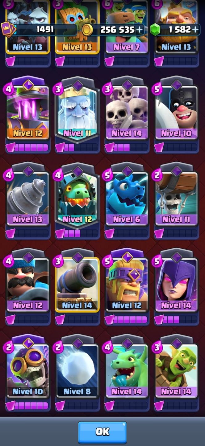 Conta de Clash Royale bem upada, várias cartas level alto