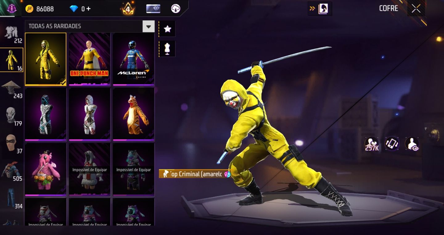 Conta de free fire antiga e gemadona com passes antigos