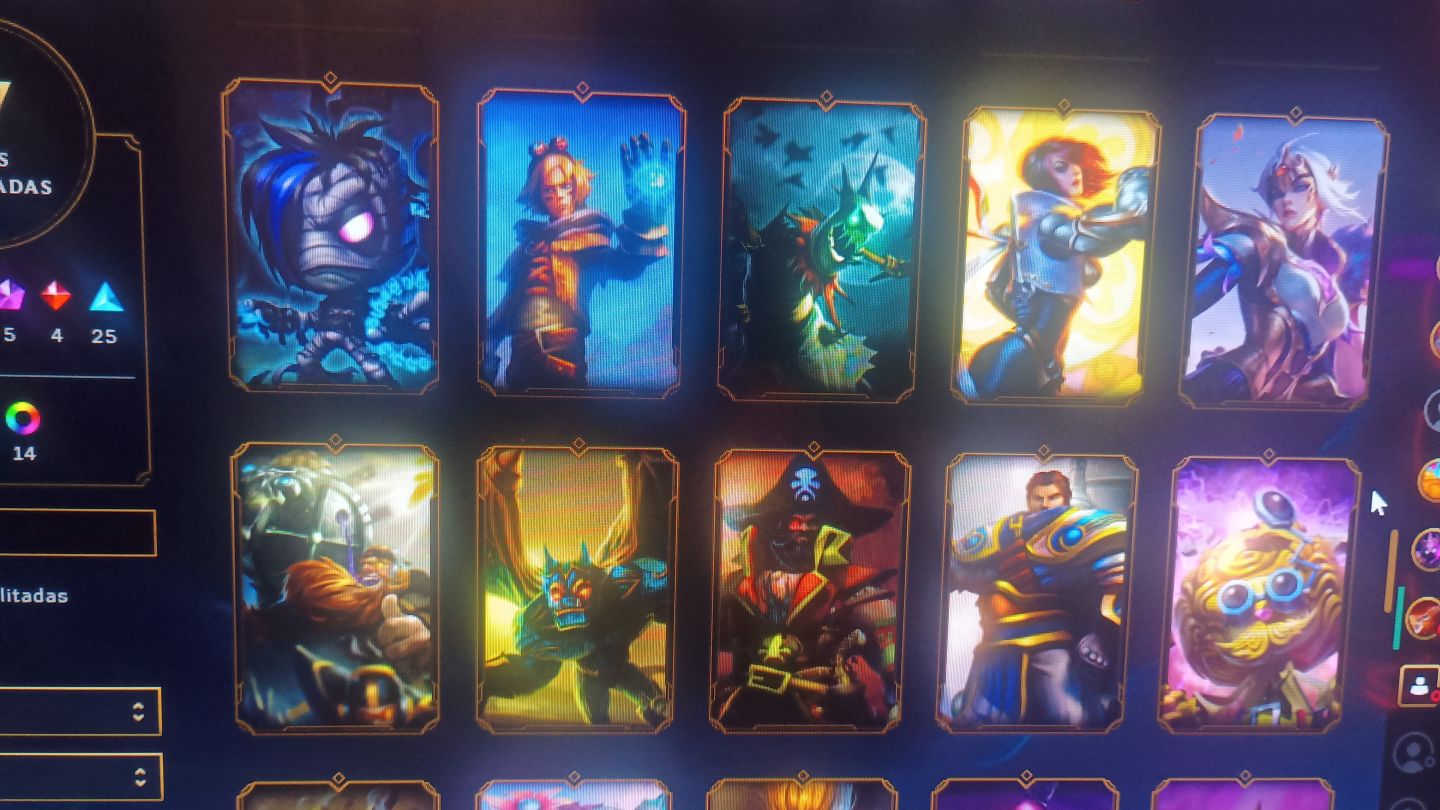 Conta Full acesso 97 skins incluindo mordkaiser sahn uzal 56 mil essência azul