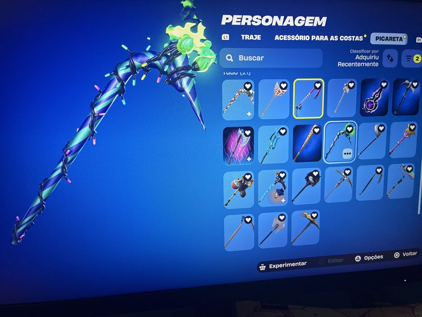 Conta FORNITE, Temporada 2 + minty + glow + leviatã + 212 skins e 234 picaretas