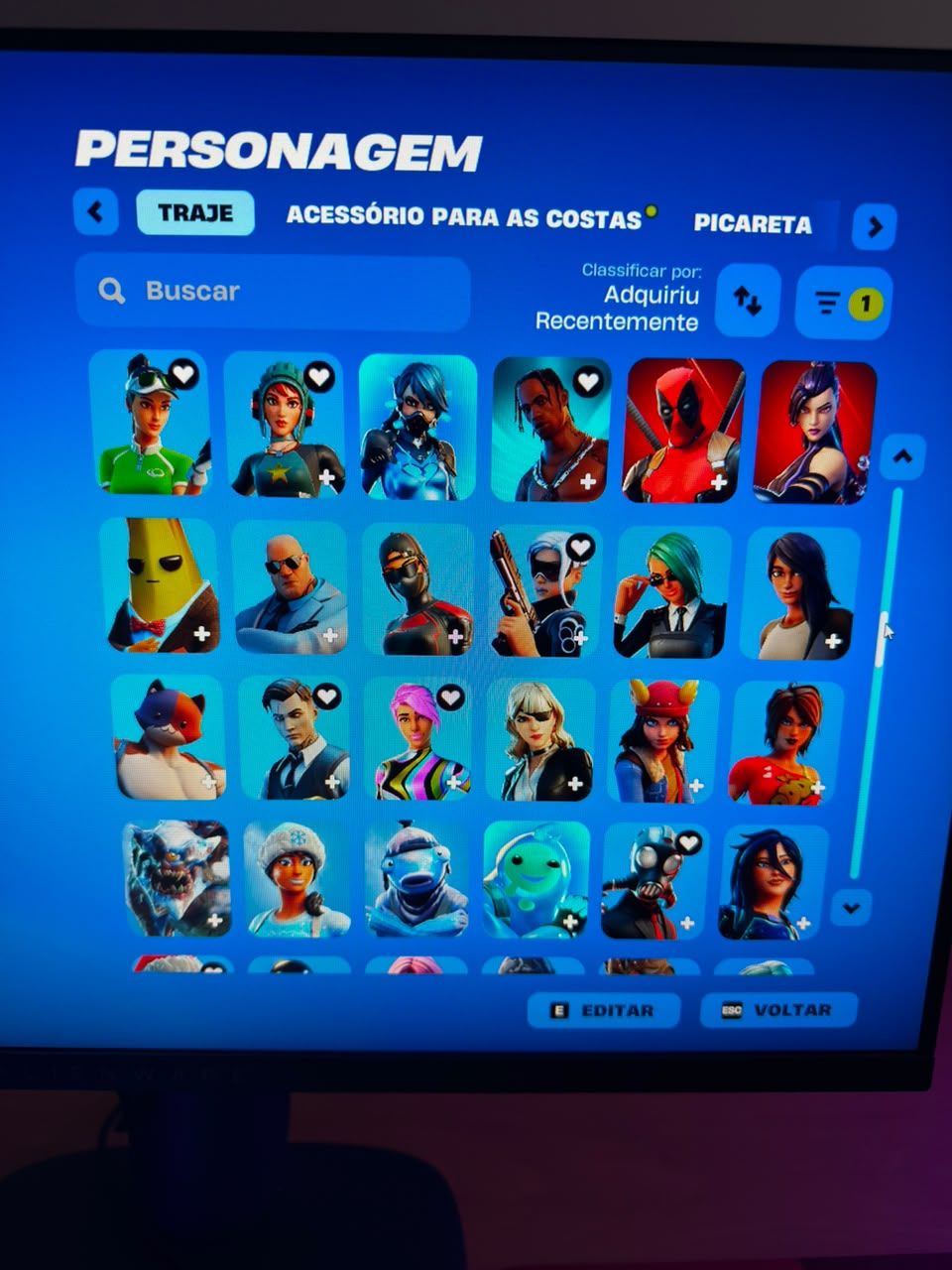 CONTA DE FORTNITE RARA MINTY AXE, TRAVIS, PICARETA KRATOS E MAIS