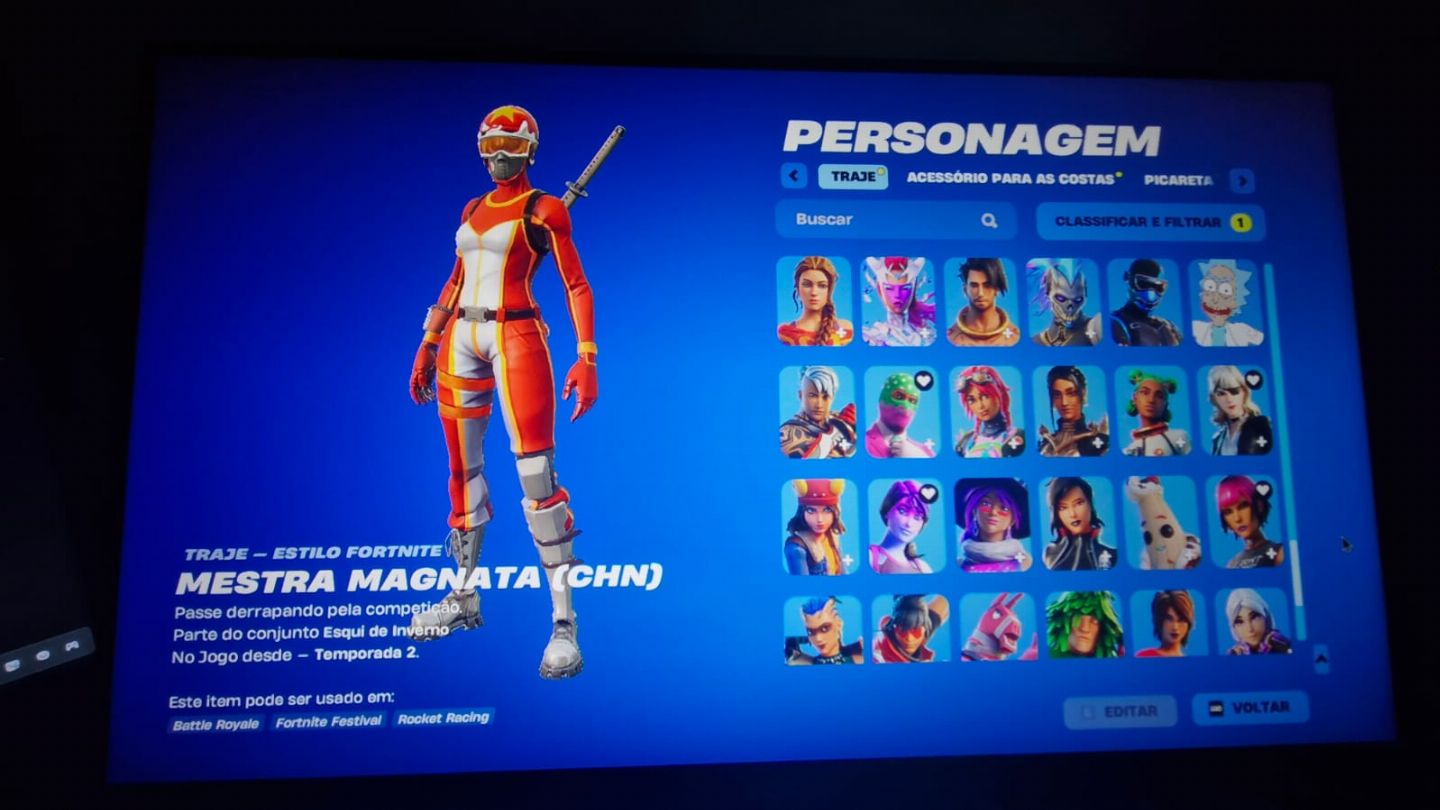 CONTA DE FORTNITE COM 150+ SKINS E PICARETAS TRYHARDS (INCLUSO ASTROWORLD)