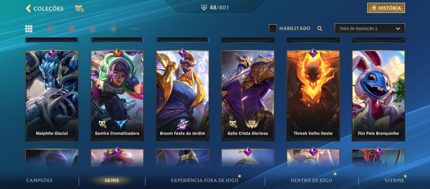 Smurf Challenger com muitas skins