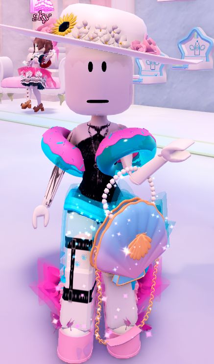 ROYALE HIGH