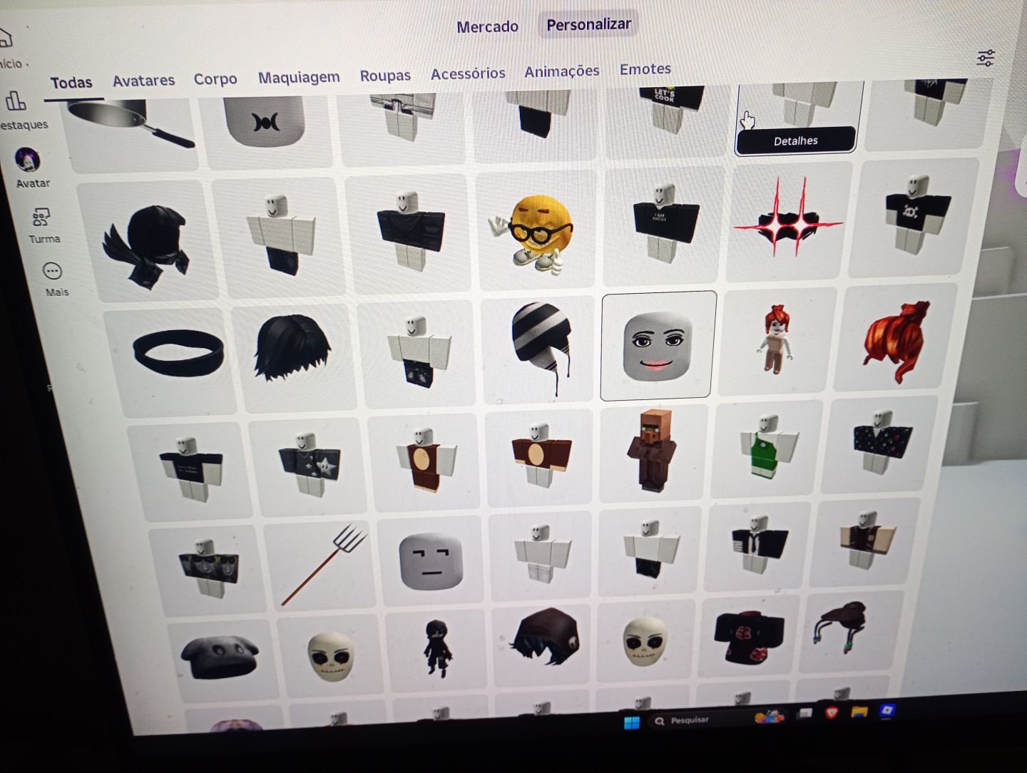 Conta de blox e deepwoken muito boa