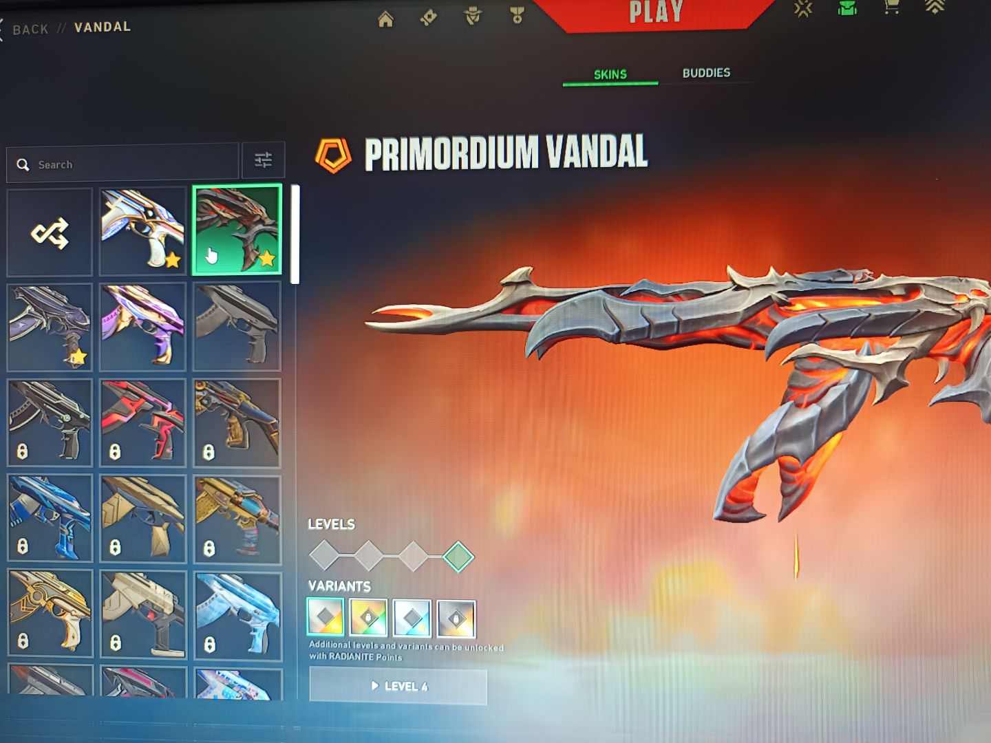 Conta com 3 facas e 3 vandal