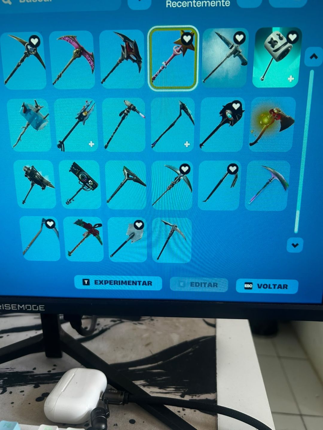 Conta rara de Fortnite, passe a partir do capitulo 6 em diante.