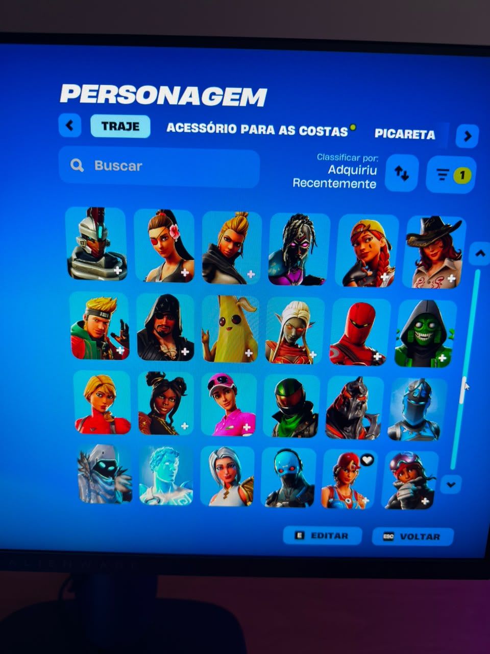 CONTA DE FORTNITE RARA MINTY AXE, TRAVIS, PICARETA KRATOS E MAIS