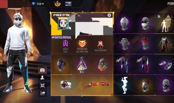 Conta free fire muito boa com 830 peitorais