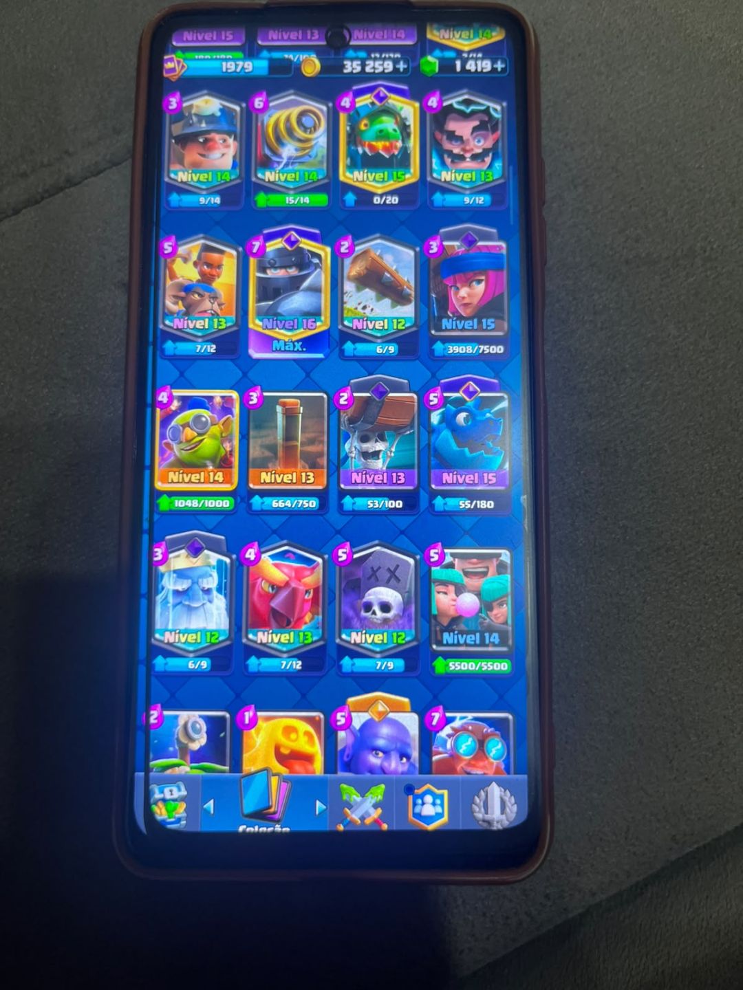 Conta Clash com skin avançada