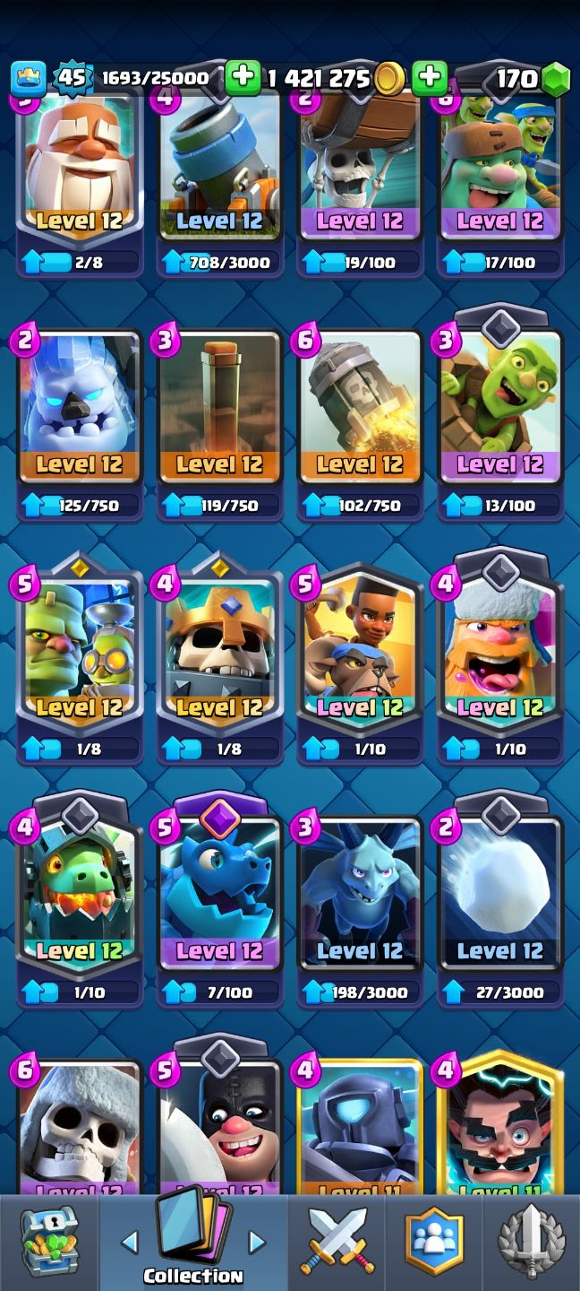 Clash Royale com muitas cartas(menos as mais recentes) muitas evoluções de tropa