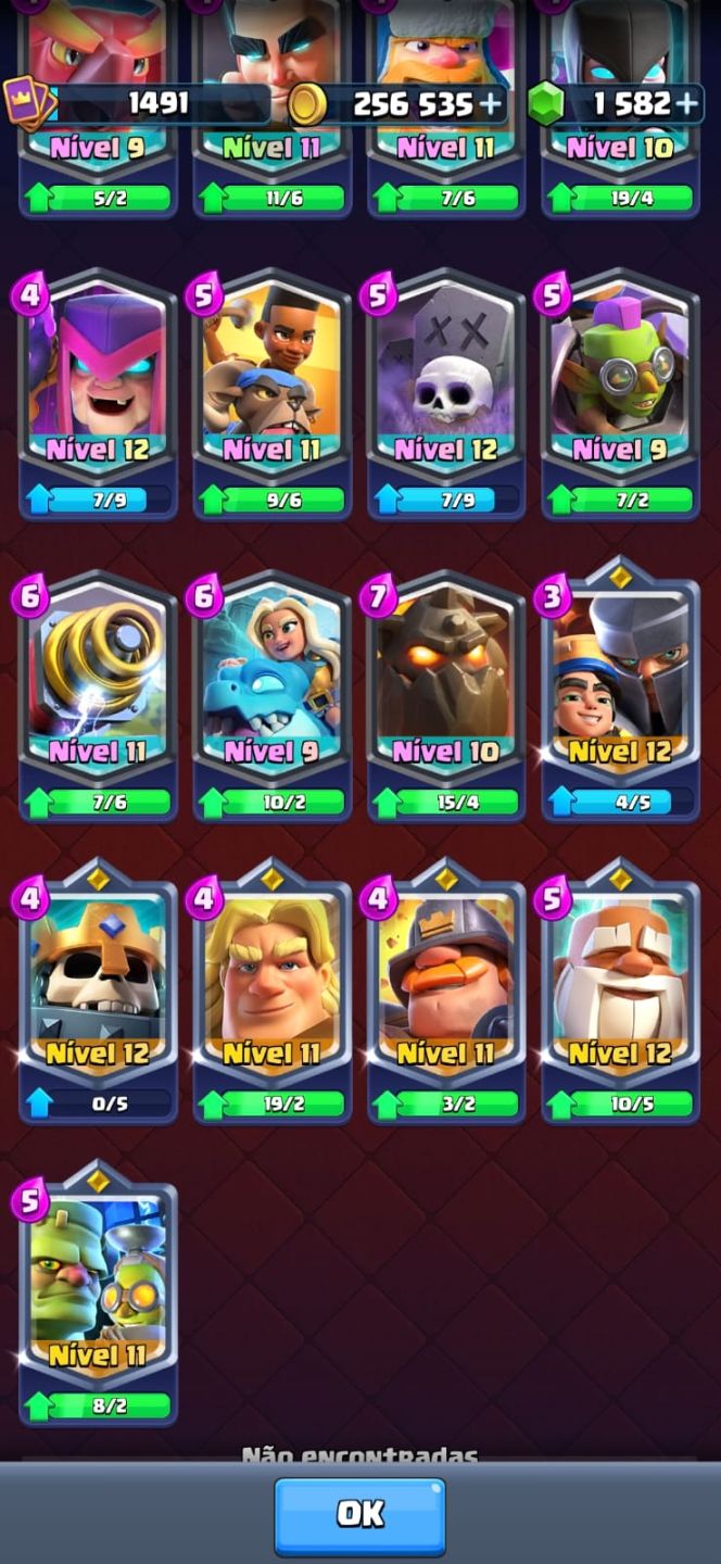 Conta de Clash Royale bem upada, várias cartas level alto