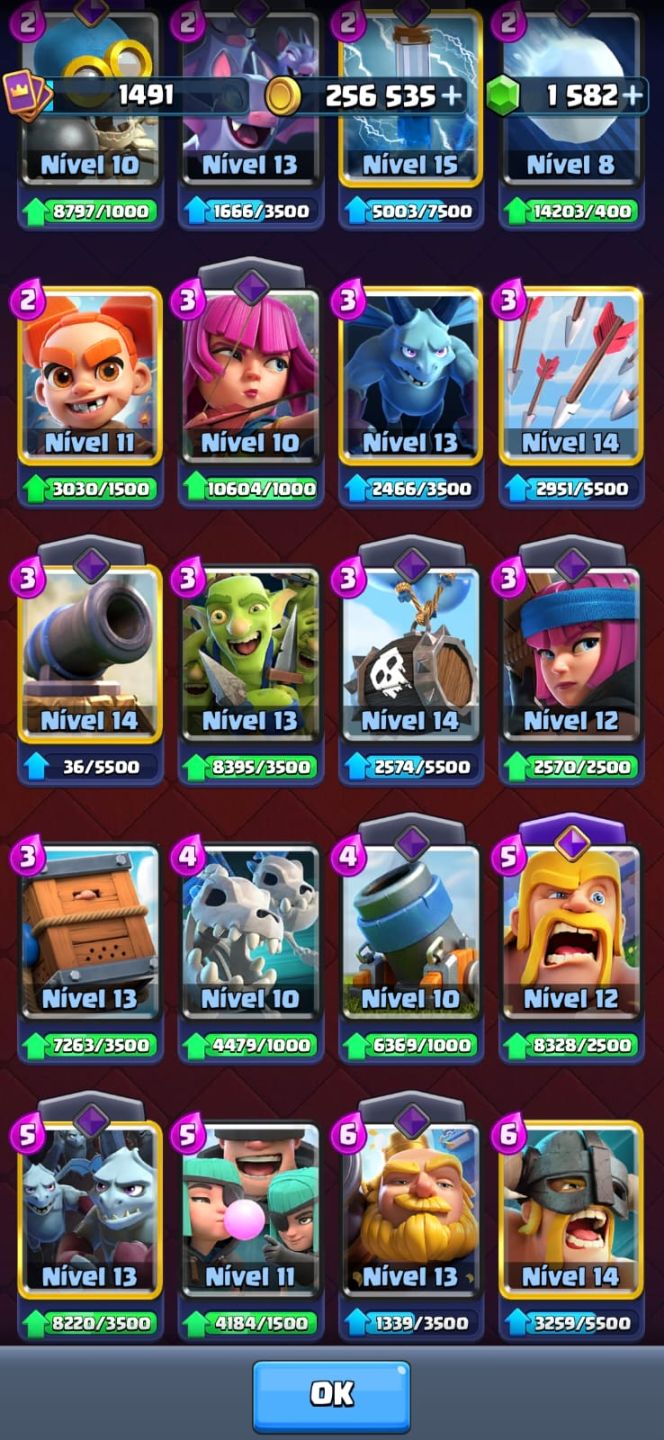 Conta de Clash Royale bem upada, várias cartas level alto