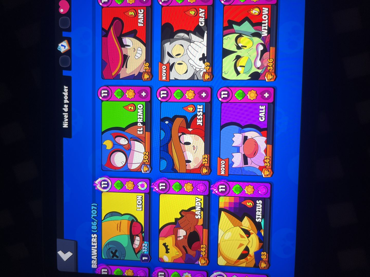 Conta de Braw Stars com mt brawlers maximizados para jogar rank maximo mitico1