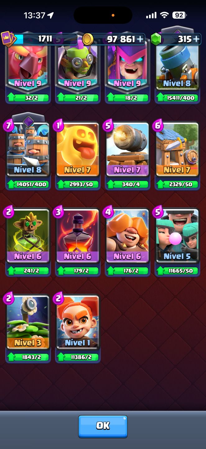 Conta de Clash Royale 12672 troféus, 1711 de nível de coleção, 9 anos de jogo