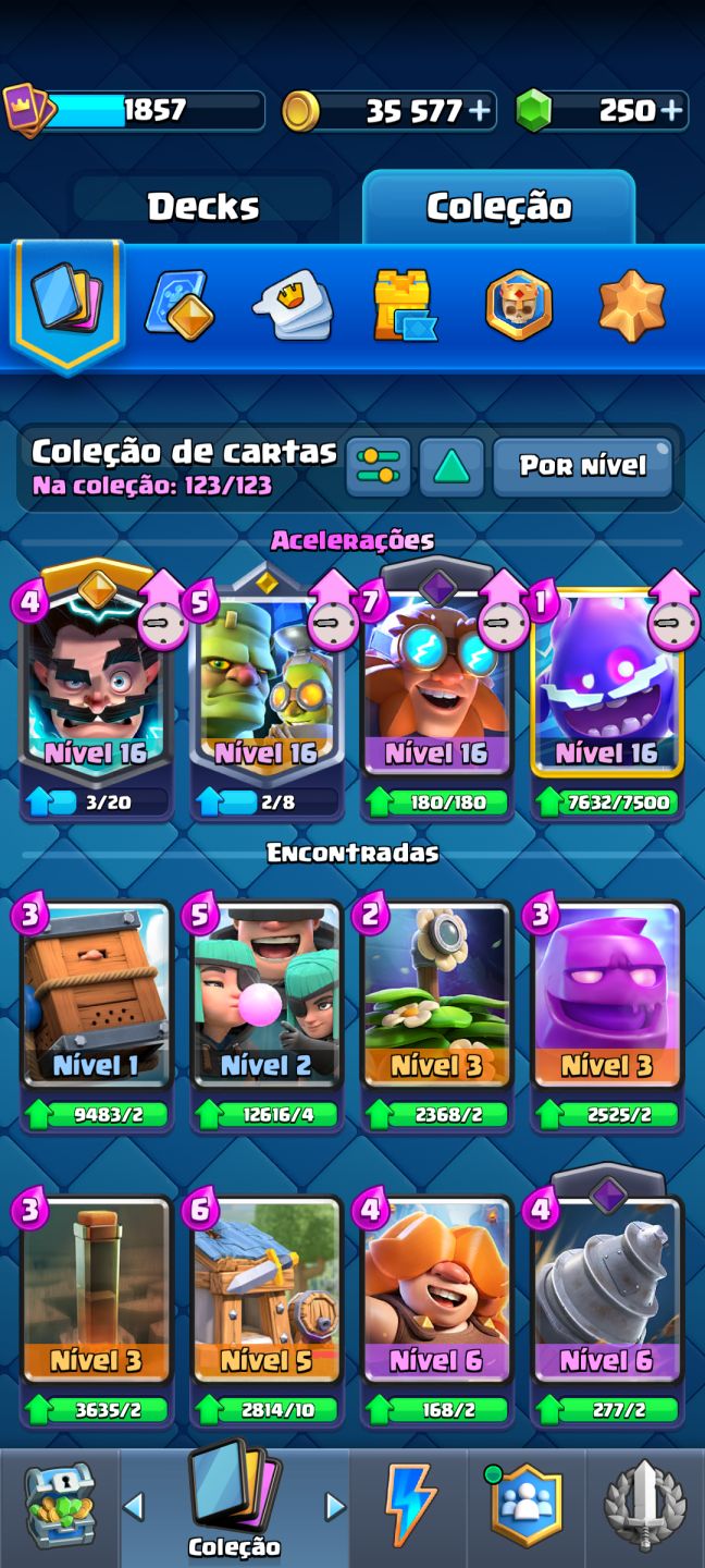 Conta de Clash de 8 anos com muitas evoluções e heróis!!