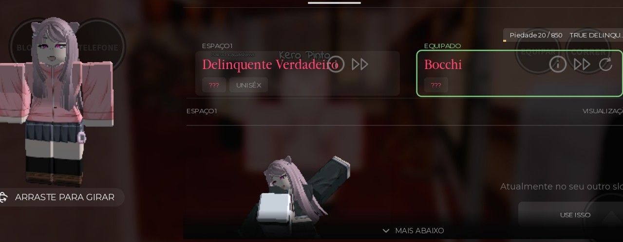 Conta feminina gakuran com cabelo rosa, skate e itens raros.