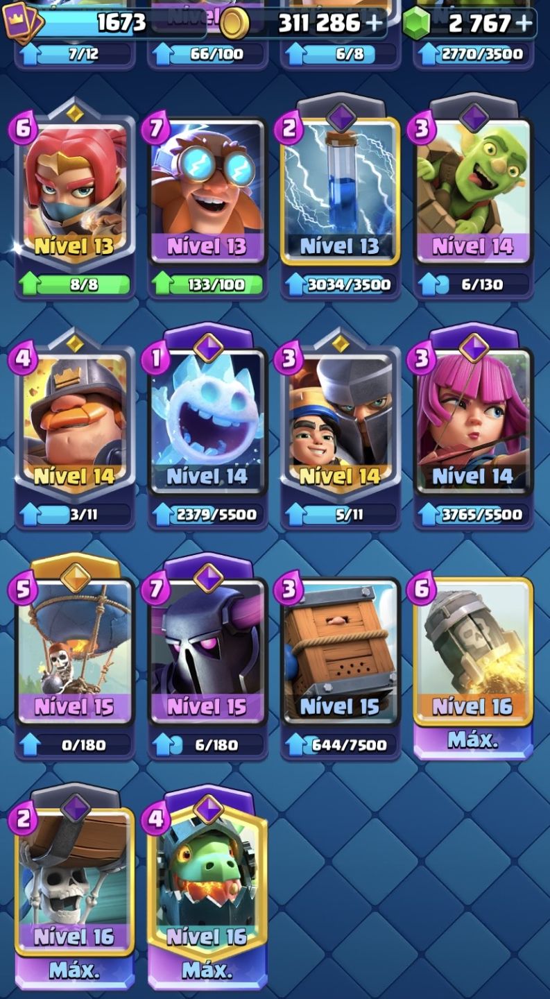 Conta de clash de 14k de troféus