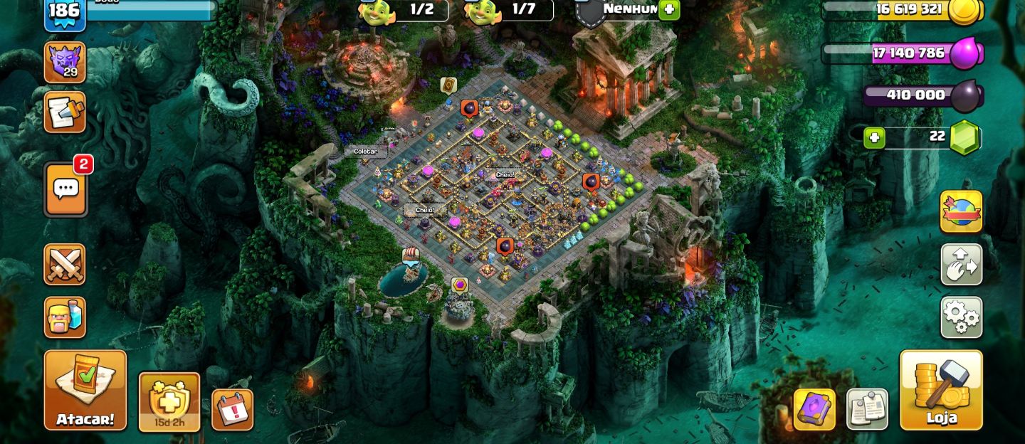 CV 18 clash of clans muito bem upada, confira nas imagens e descrição.