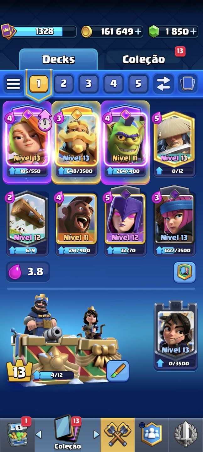 Conta de Clash royale muito boa com cartas heróicas e evoluidas
