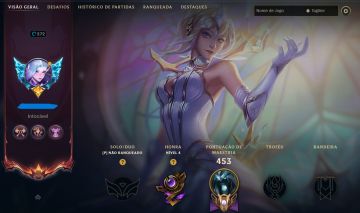 Conta Level 272, Full Champions e com 124 skins. A conta está não ranqueada.