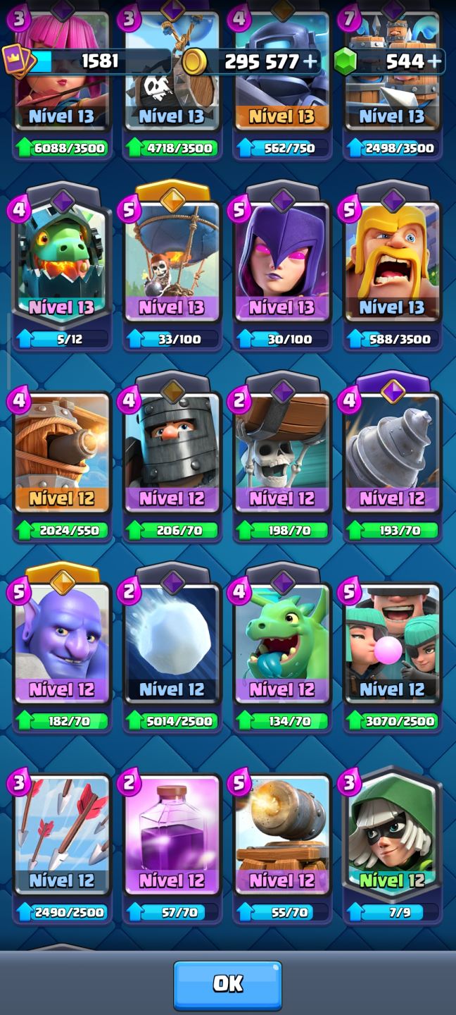 Clash Royale maior campeão 14k de troféus emotes raros