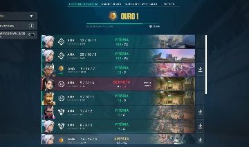 Conta Valorant ouro 1, tem skins.