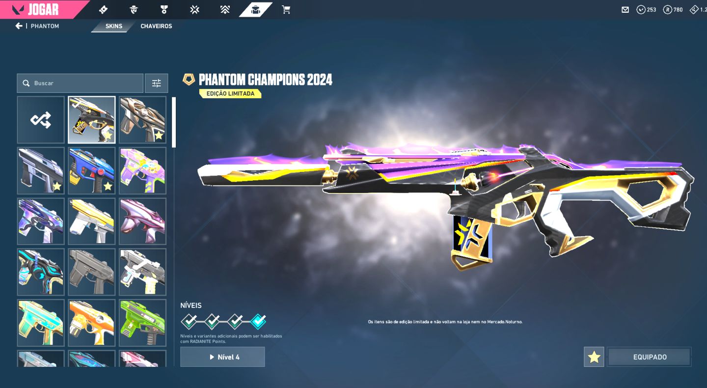 Conta com skins 2023 e 2024 Champions e R$1600,00 gastos