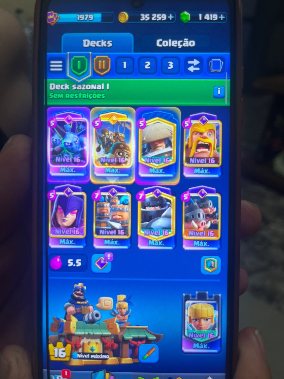 Conta Clash com skin avançada