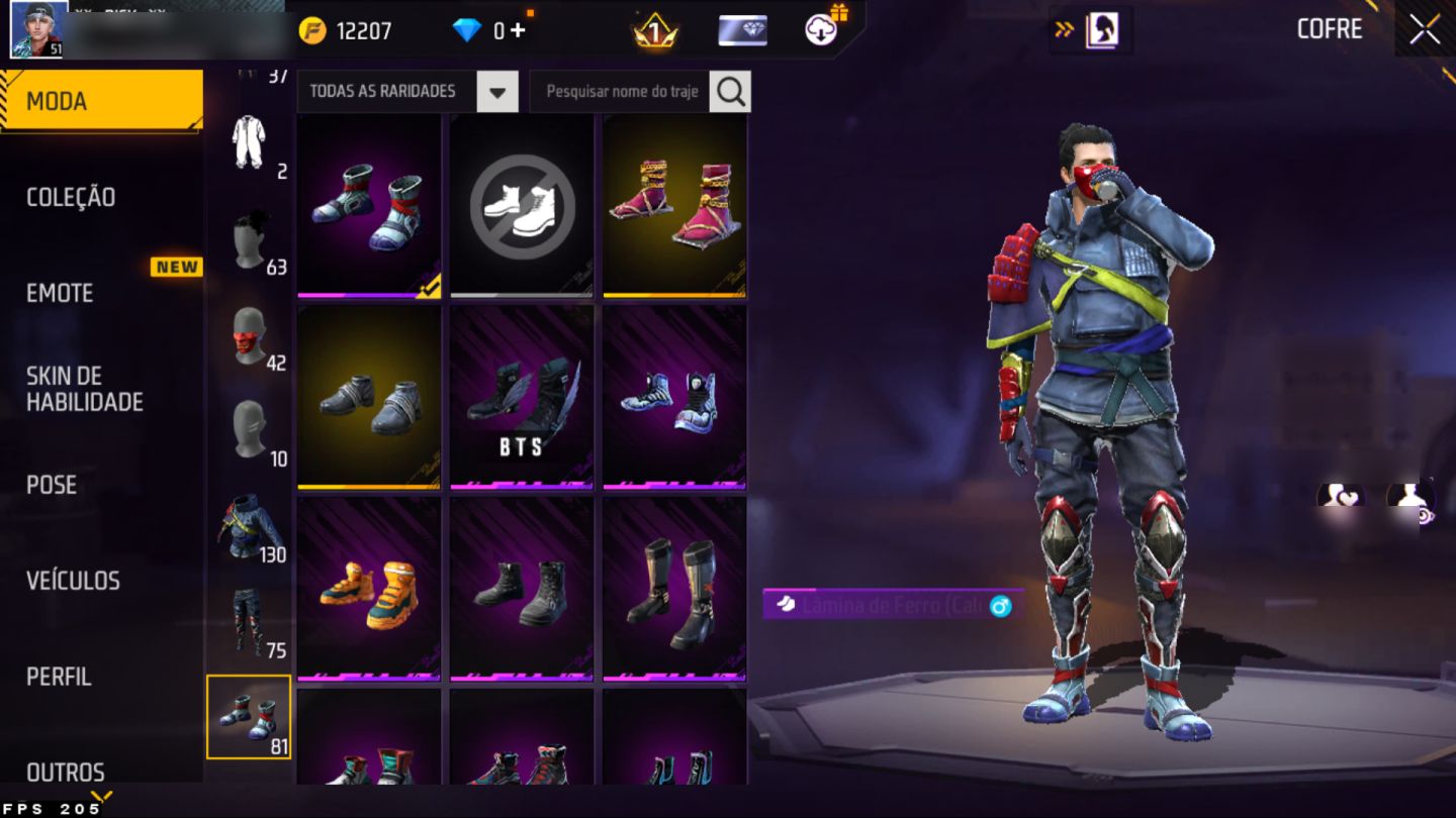 Conta Free Fire nível 51, várias skins de armas, paredes de gel e diversos itens