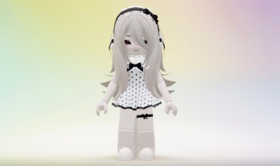 Conta Roblox Feminina com 50k gastos