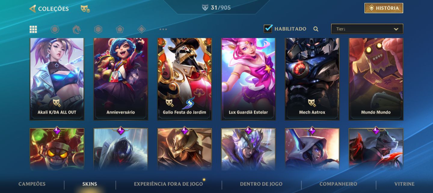 Conta de Wild Ri, level 72 e no diamante 3 e 31 skins.