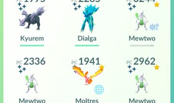 Conta com Mewtwo com Fundo Shiny/2 Masterball Pokémon GO