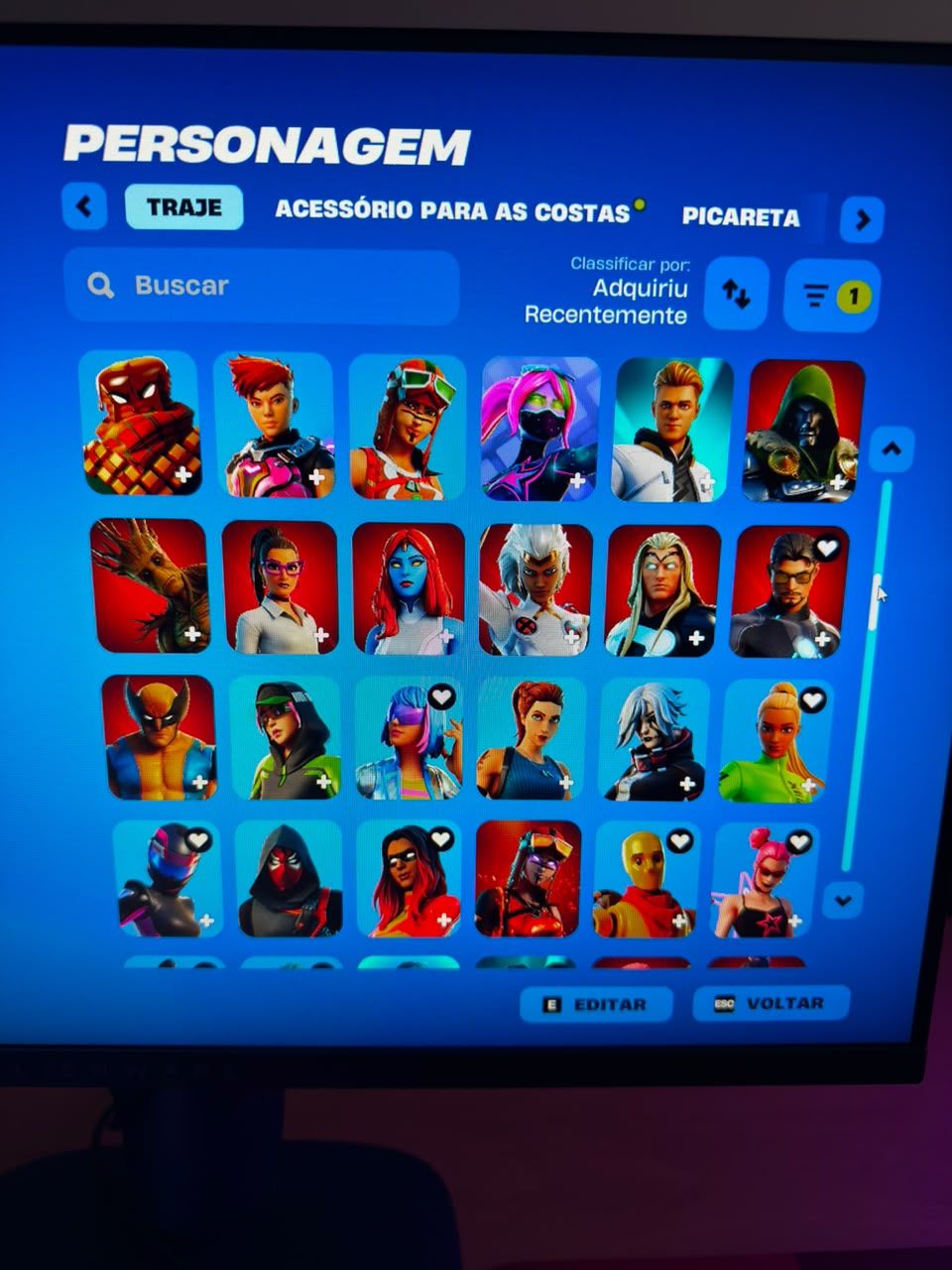 CONTA DE FORTNITE RARA MINTY AXE, TRAVIS, PICARETA KRATOS E MAIS