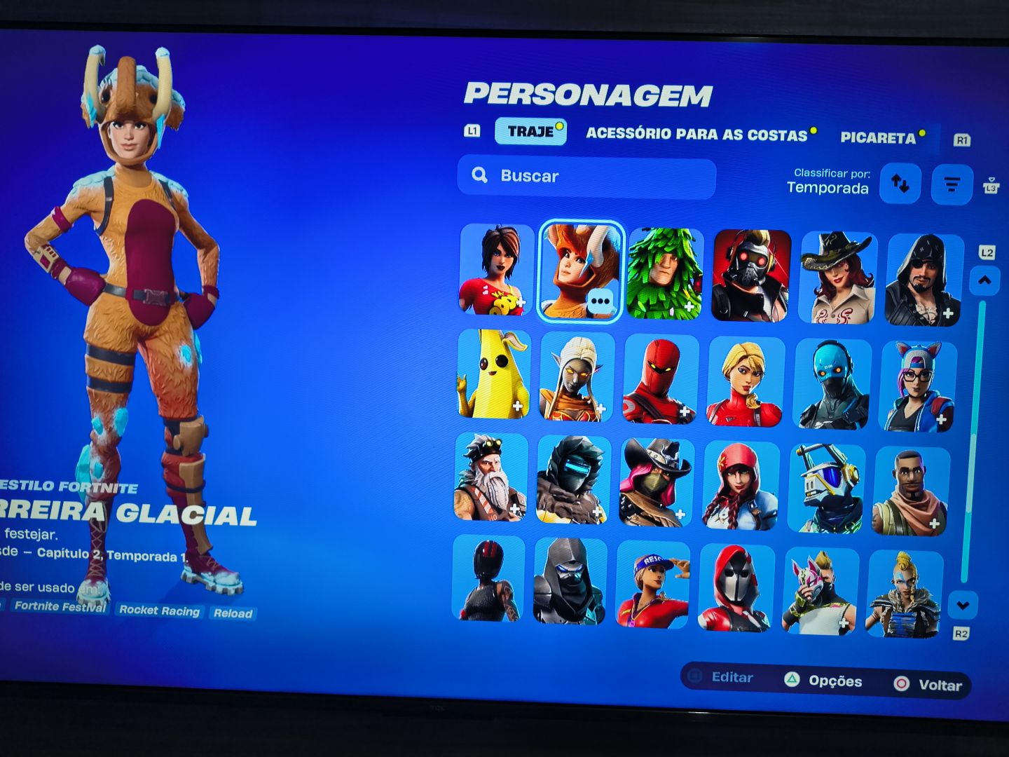 Conta Fortnite com 2 mil v-bucks