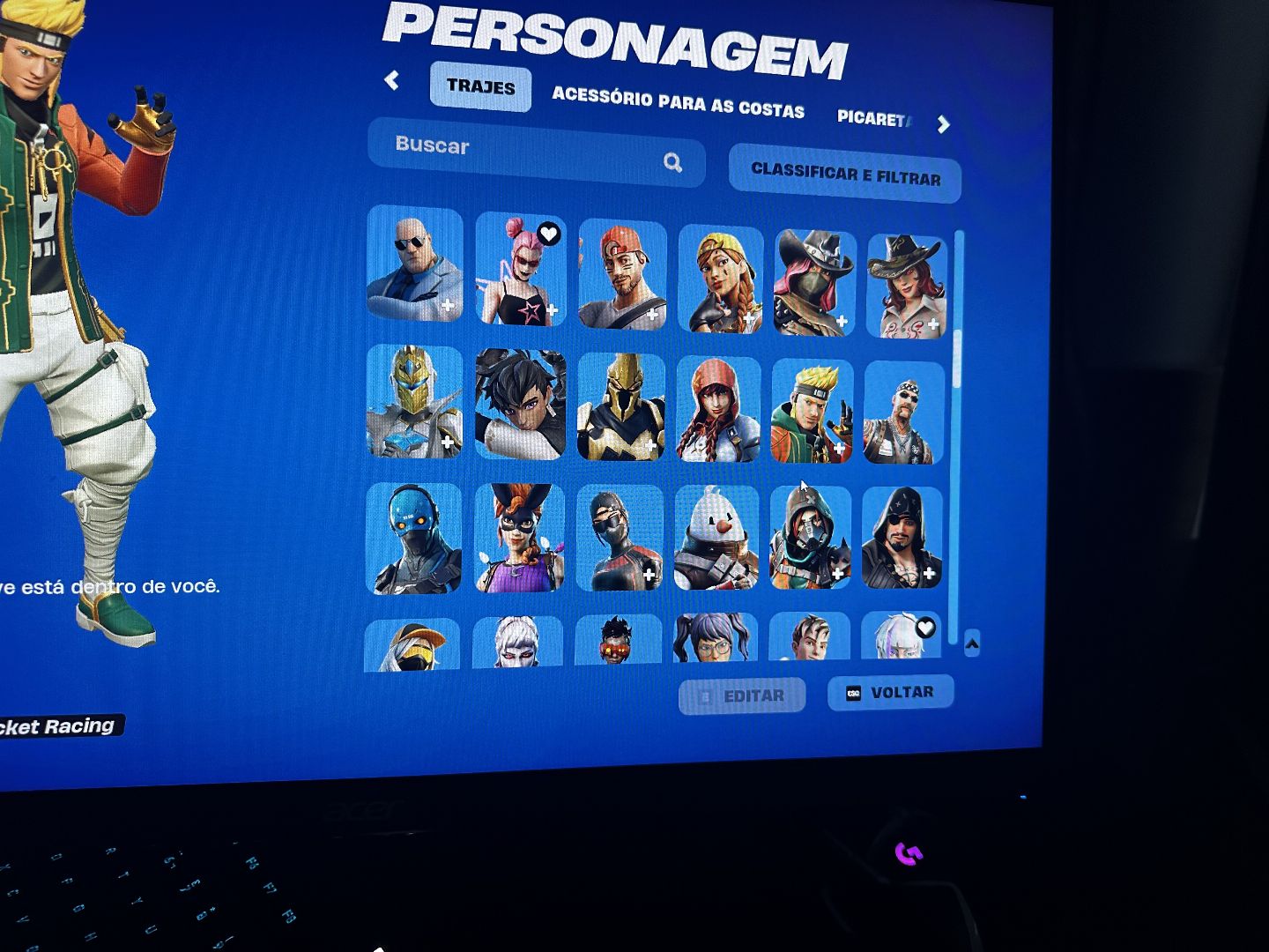 Conta Fortnite!!+200 skins/picareta rara/danca rara/ikonik/glow