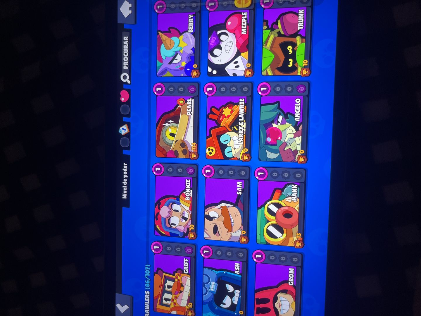Conta de Braw Stars com mt brawlers maximizados para jogar rank maximo mitico1