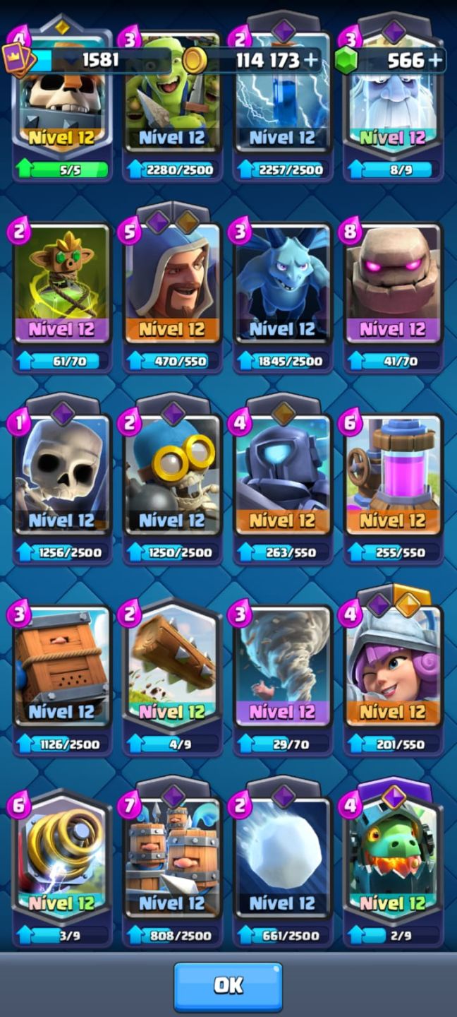 Conta de clash top demais 12,424 trofeus