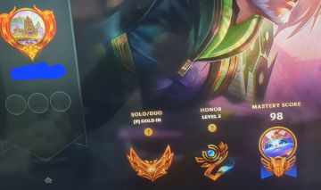 Conta lol, gold 3, mmr bom, mais de 15 skins