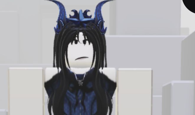 Vende-se conta com off sale navy Queen of the night!