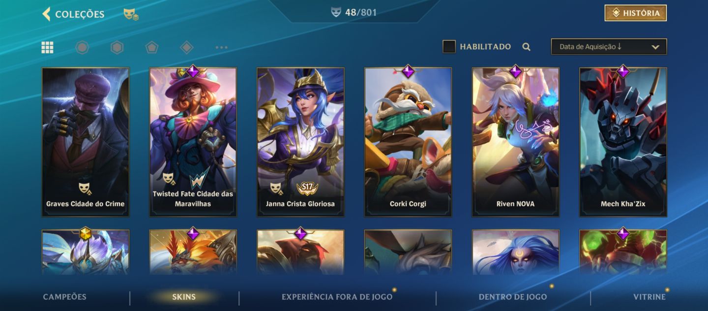 Smurf Challenger com muitas skins