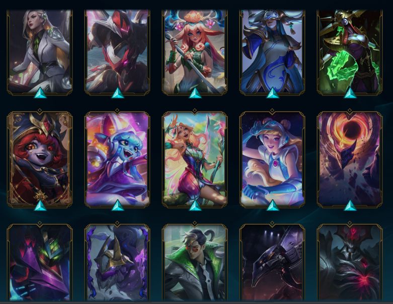 LEAGUE OF LEGENDS (4 ultimate)