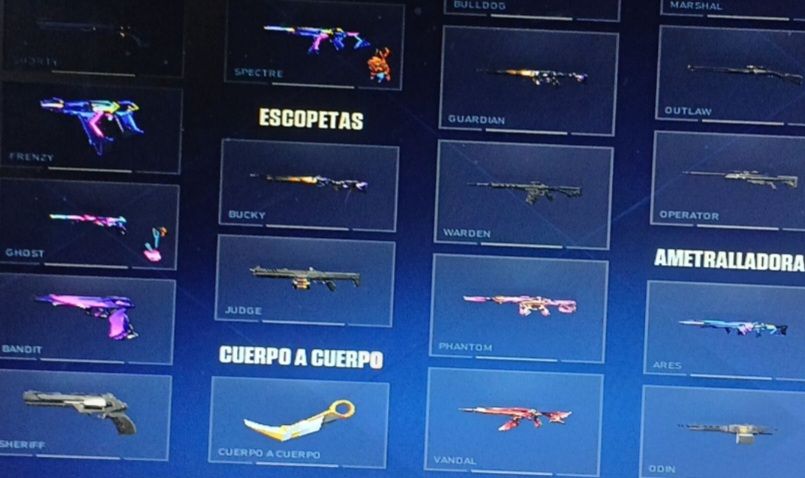 CONTA DE VALORANT - atual dima 2! peak no ascendente 2 - skins rosinhas e fofis
