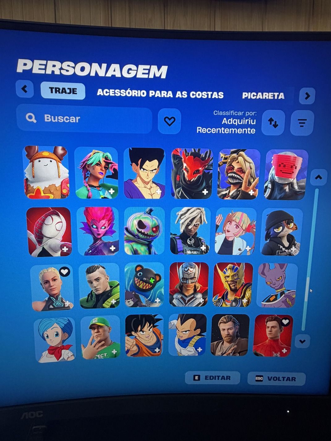 CONTA FORTNITE COM LARA CROFT - 2K DE NIVEL CARREIRA - TOTALMENTE ALTERAVÉL