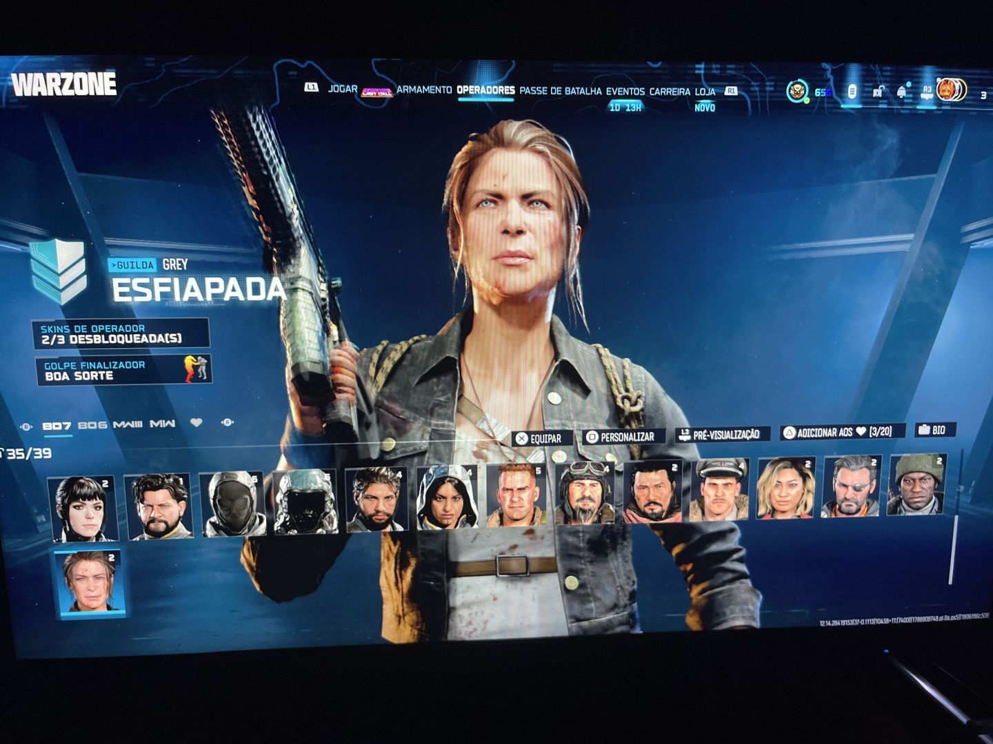Conta de call of duty com várias skins e camuflagens