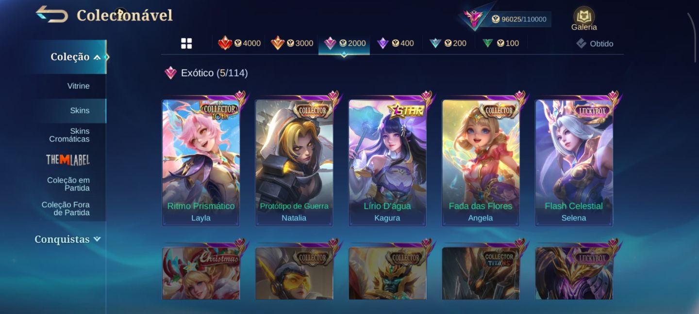 Conta com mais de 300 skins