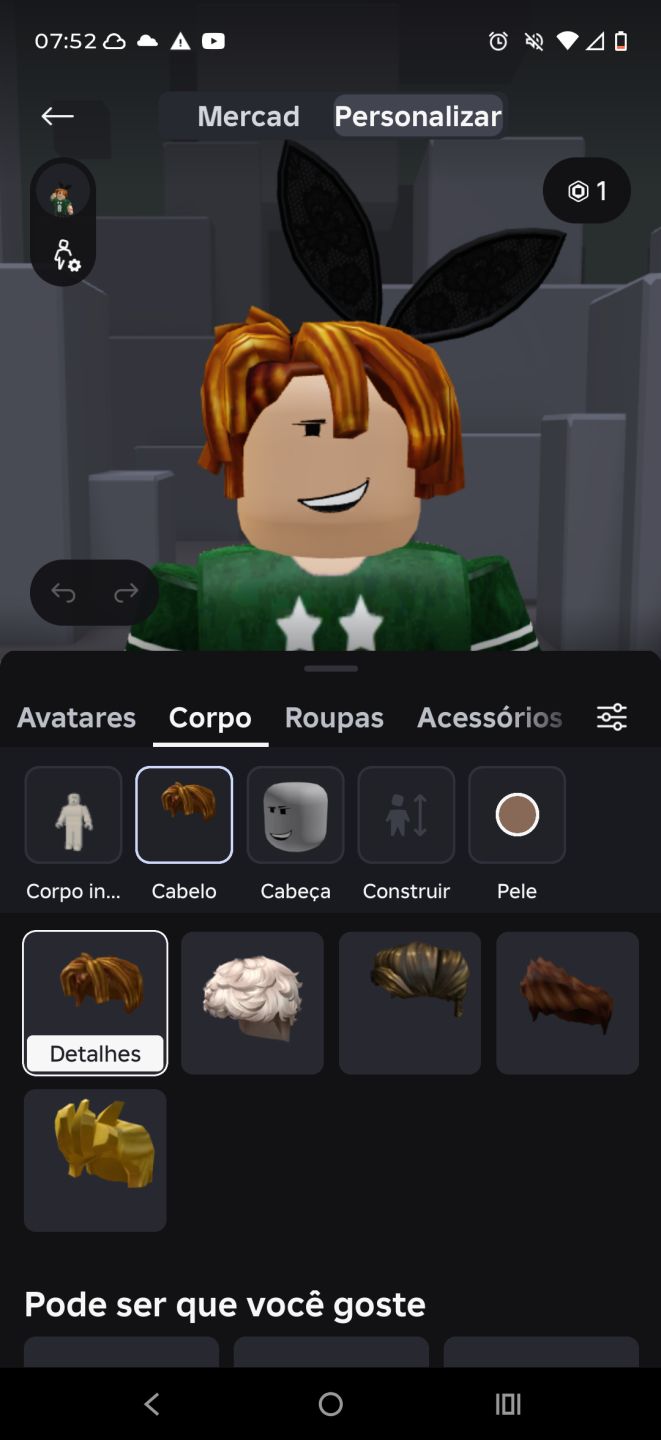 Conta de roblox com skin e de robux e bom no roube um ovo