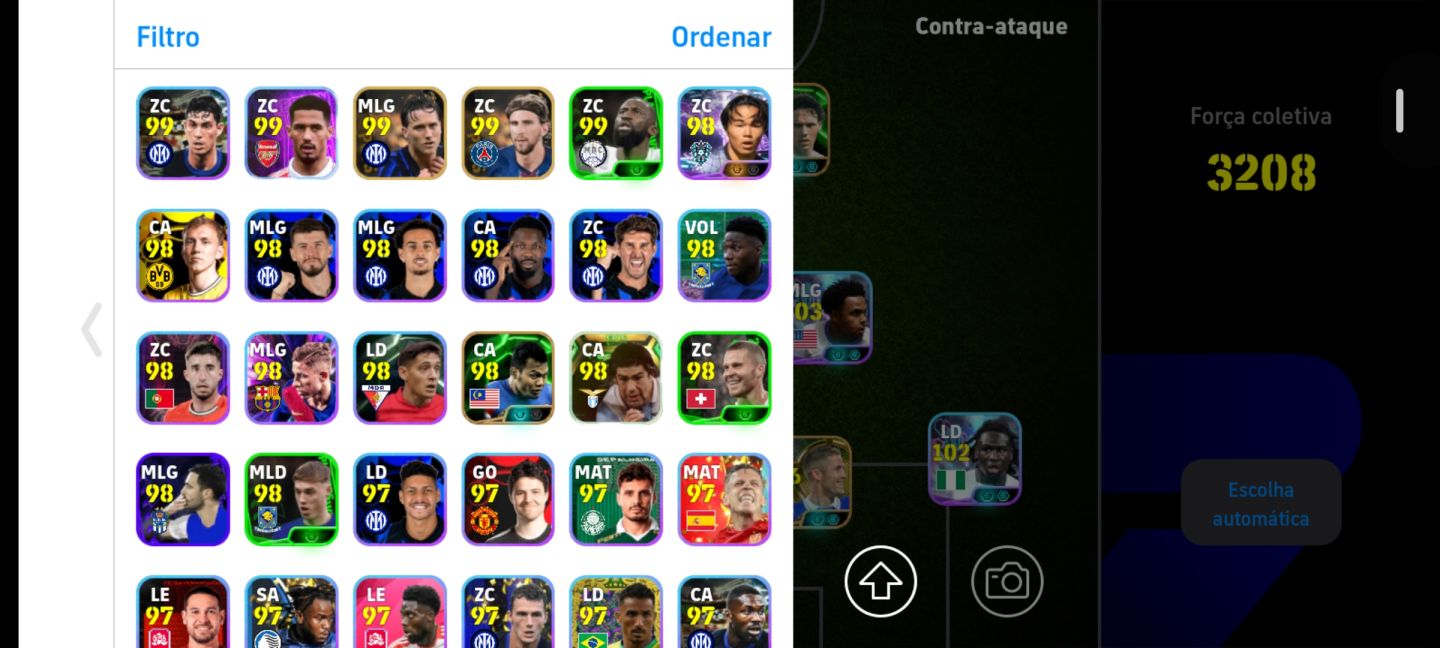 Conta de efootball com 3 épicos de box